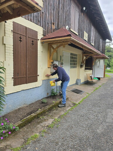 Travaux d’entretien à l’intérieur et à l’extérieur