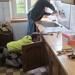 Rénovation du plan de travail de la cuisine de location